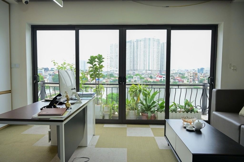 Cho thuê Toà Văn Phòng 90m², 9 Tầng, Mặt Tiền 6m Đối Diện Hồ Hạ Đình