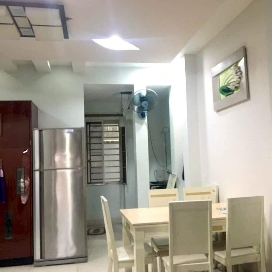 Cho thuê nhà 4 tầng mặt tiền Lê Duy Đình - Giá tốt chỉ 18 triệu/tháng