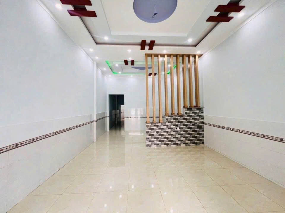 Hình 3