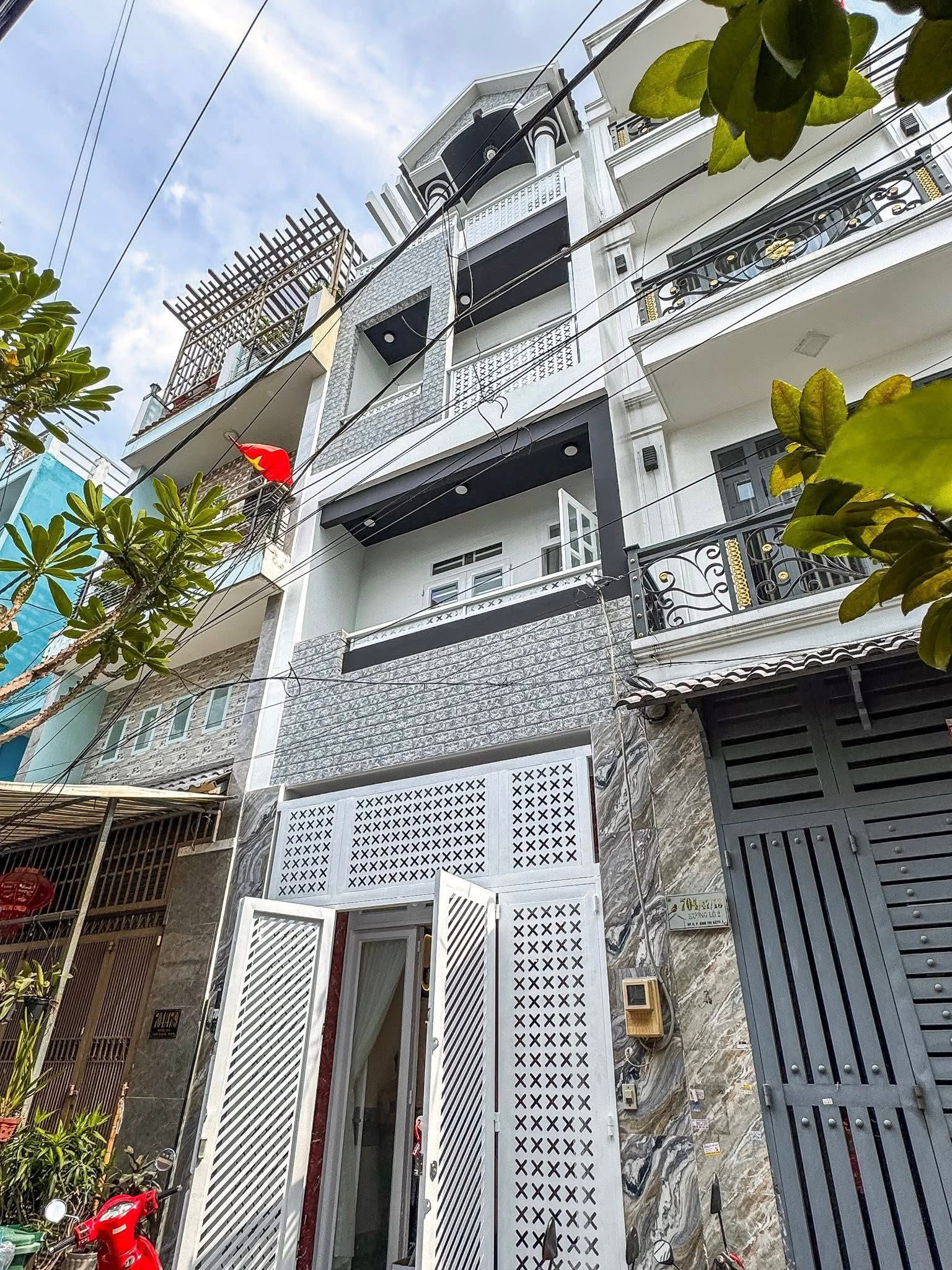 Nhà đẹp tại Tô Hiệu, Quận Tân Phú - Chỉ 5.35 tỷ