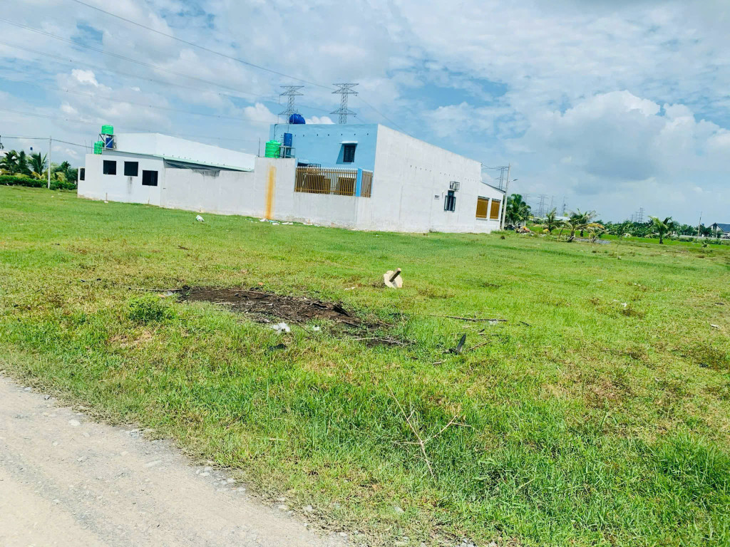Đất nền 5x27m thổ cư, sổ hồng riêng, đường 5m đã san lấp, thương lượng sâu