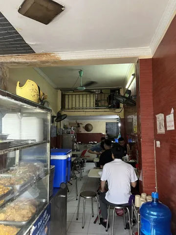 Bán nhà mặt phố  Nguyễn Tuân (Thanh Xuân) 30m, 2 tầng, mt 2.6m, giá 16 tỷ