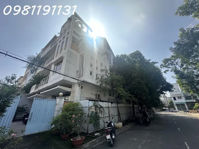 BÁN căn nhà BIỆT THỬ KHỦNG NGAY khu vui chơi công viên AEON TÊN LỬA 12*20 CHỈ 34 TỶ XÍ