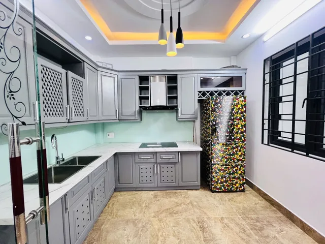 Bán nhà Quan Nhân (Thanh Xuân) 43/45m, 6 tầng, mt 5.3m, giá 12.2 tỷ