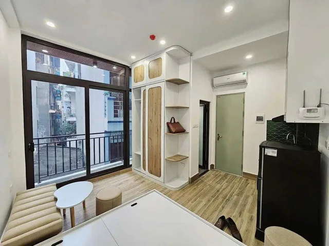 Bán nhà riêng cầu giấy 9 phòng khép kín nhà mới full đồ giá nhỉnh 8 tỷ