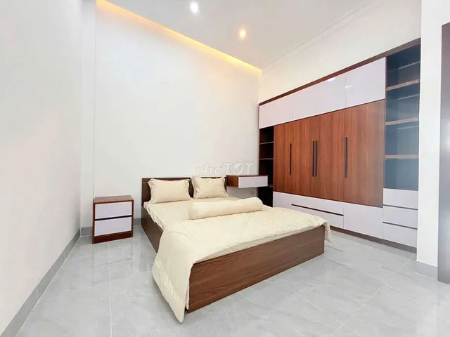 Bán nhà mái thái trệt lầu 3pn hẻm 288 huỳnh văn lũy Phú Lợi