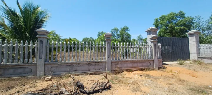 Bán lô đất 1000m2 quy hoạch full thổ cư - giáp khu dân cư Hồ Quang Cảnh. LH: 0974090487