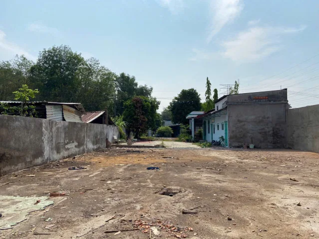 681m2 đất mặt tiền đường nhựa xã Tân Thạnh Tây, Củ Chi có 300m2 thổ giá 7,8 tỷ