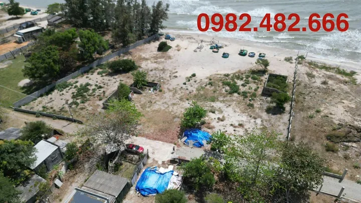 Bán đất giáp biển Kê Gà, HTN ( giá tốt )
LH 0982482666