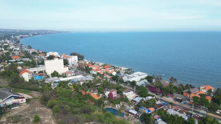 Bán 1000m2 Kp1 View Biển, giáp Sun Group
Giá 6 tỷ. LH 0982482666