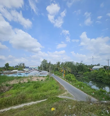 Bán đất 1196,3m2 chỉ 3,5 tỉ, lộ nhựa Phường Trường An (nay là Phường Long Châu ), Vĩnh Long