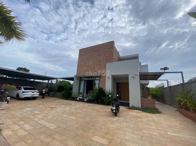 Biệt thự mặt tiền nhựa lớn Hoà Long view cánh đồng đẹp 20ty/ 3,018m2