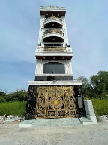 Bán Nhà tại Phước Kiển Nhà Bè 1 trệt 1 lửng 2 lầu sân thượng, Sổ Riêng, mới 100% full Nội thất, có thang máy