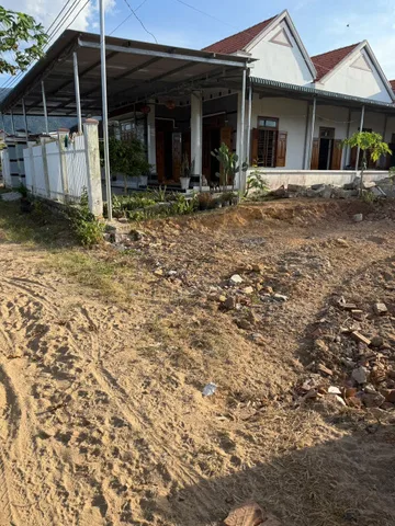 ☎️ LH:- Hiếu 0938156791. 
💥💥💥Gò Sắn , Ninh Hưng , TX.Ninh Hoà
👉Ngang 8 mét dài 40 mét, có 60mv ONT
👉Tổng diện tích 304,1mv. Đường ô tô tận nơi
👉Giá 570 triệu 
👉Bao hết phí thuế sang tên sổ hồng có sẳn