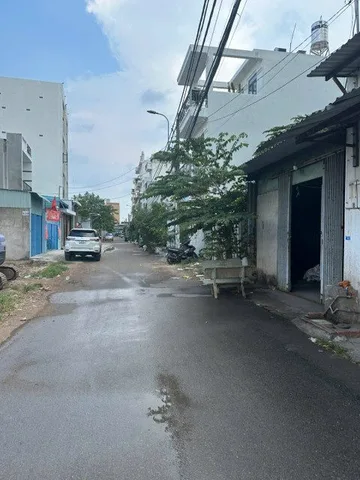 ĐÃ BÁN - NGỘP QUÁ NGỘP, bán lô đất mt đường Tiền Lân 18, 2 sẹc Phan Văn Hớn DT 125m2, xã Bà Điểm, huyện Hóc Môn.