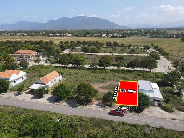 0938113403 Bán đất 200m² ngang 10m giá 2.8 tỷ tại Xã Ninh Thọ Thị xã Ninh Hòa Z420