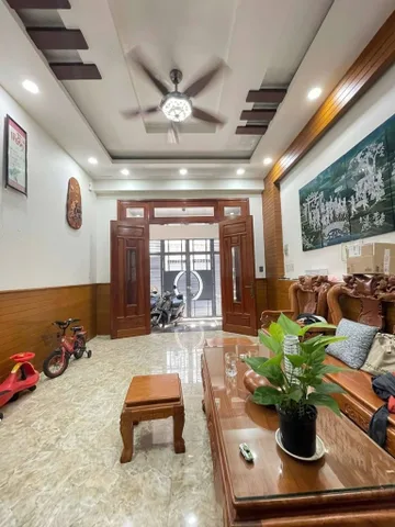 Bán nhà 80m² ngang 4m giá 8.9 tỷ tại Phường Tân Thành Quận Tân Phú