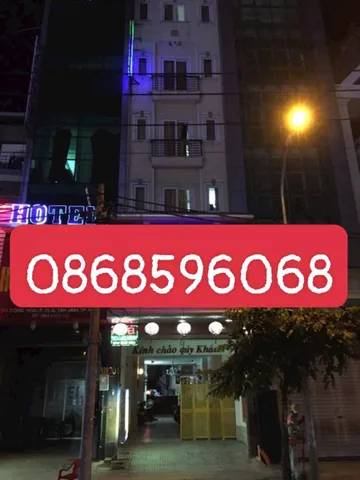 Bán Gấp Khách Sạn 8 Tầng MT Cộng Hòa Tân Bình