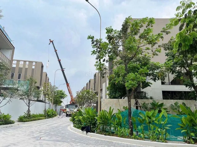 SANG LỖ 1 TỶ CĂN BIÊT THƯ SONG LẬP THE ORCHARD KĐT SYCAMORE