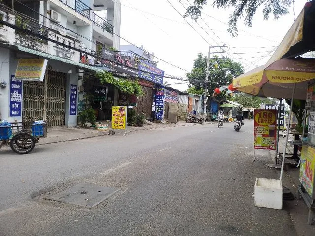 Bán nhà 4 TẦNG GỐC 2 MT liên khu 5,6 Bình Tân