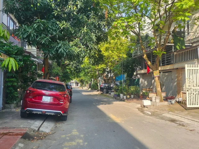 Bán đất khu đô thị đại dương dãy BT4. Diện tích 92m mặt tiền 6m hướng tây bắc. Làn 2 đường nguyễn quyền. Phường võ cường tỉnh bắc ninh