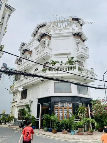Bán nhà 55m² ngang 5m giá 8 tỷ tại Phường Bình Hưng Hòa Quận Bình Tân