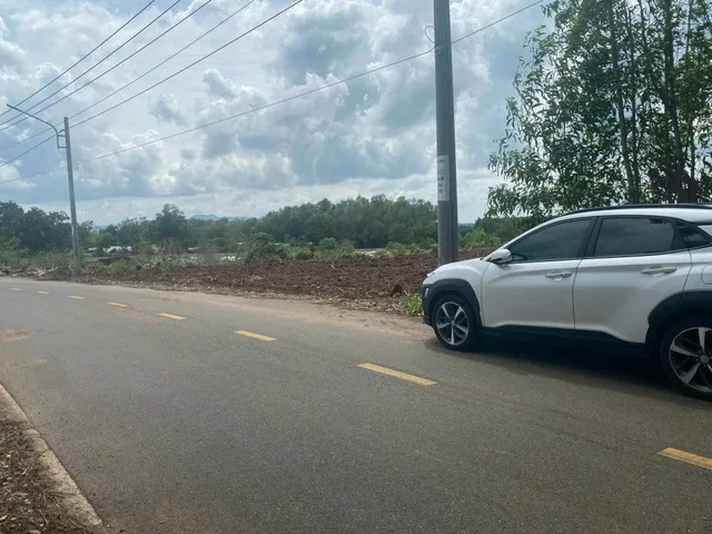 Bán đất có 80m thổ  Mt Đường Đoàn Trung Còn