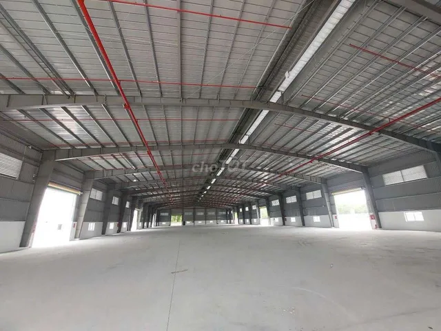 Cho thuê xưởng 3100m2.Pccc tự động,Gần khu Cn nam Tân Uyên,Bình Dương