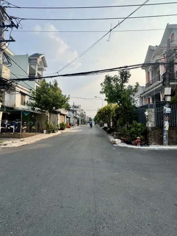Bán nhà 3 TẦNG CĂN GÓC NGUYỄN THỊ THƠI ,Quận 12