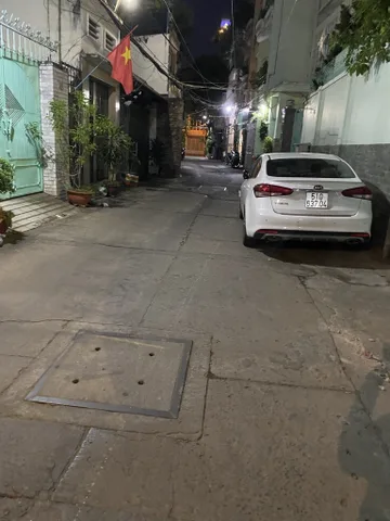Bán nhà 6 tầng HXH Cách Mạng Tháng 8 Phường 11 Quận 3