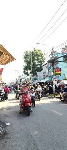 Mặt Tiền Chợ Bình Thànhn- 4 Tầng, DT 96m² full thổ cư ngang 4m giá 14.3 tỷ tại Phường Bình Hưng Hoà B Quận Bình Tân