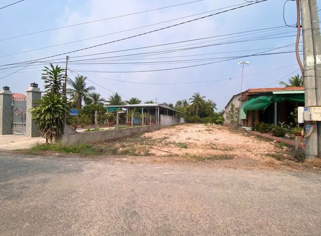 Bán đất 227m² giá 290 triệu tại Xã Thanh Lương Thị xã Bình Long LH: O931.783.2O9_C. Huyền