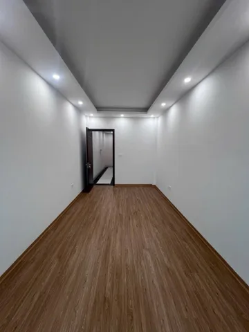 Bán nhà Đại Cát, Bắc Từ Liêm 34m2, 5 tầng thang máy, mặt tiền 4m giá 6 tỷ