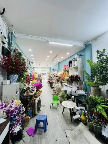 MẶT PHỐ SÀI ĐỒNG LÔ GÓC VỈA HÈ KINH DOANH SẦM UẤT