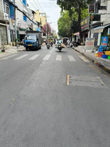 Bán nhà 4 Tầng mặt tiền thạch lam Phường Phú Thạnh Quận Tân Phú