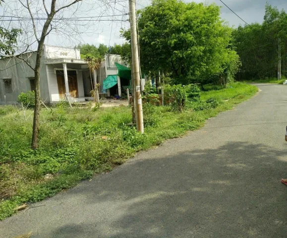 Bán đất Mt nhựa có 100m thổ cư
Xã Phước thuận. Quốc lộ 55