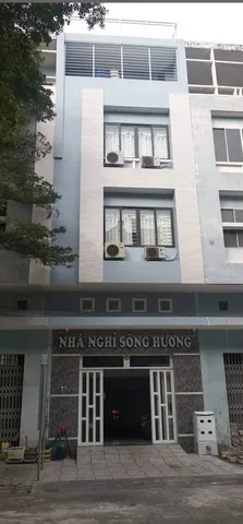 Bán Nhà Nghỉ Nguồn Thu Ổn Định