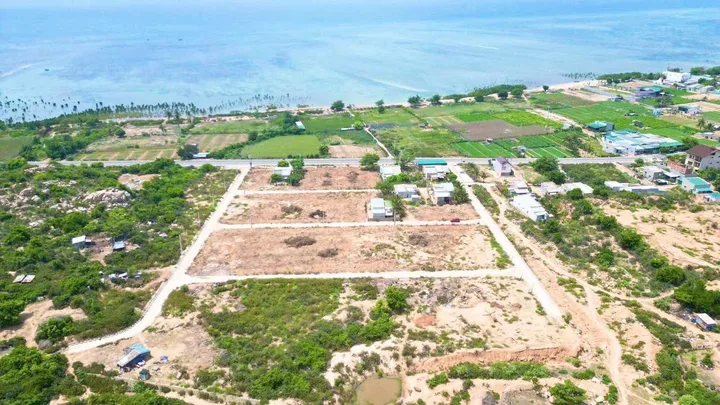 Bán đất 123.69m² ngang 8.01m giá 2.84 tỷ Xã Vĩnh Hải