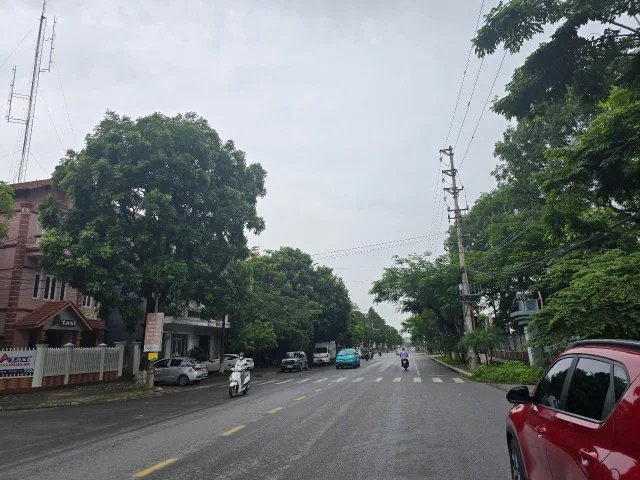 Bán 72m2 đất mặt đường hàn thuyên. Cạnh trường cao đẳng công nghiệp. khu 1 đại phúc. Phường kinh bắc bắc ninh