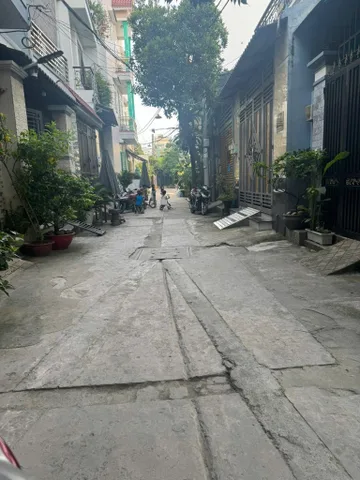 Bán đất 150m² full thổ cư ngang 4.8m giá 9.3 tỷ tại Phường Bình Tân