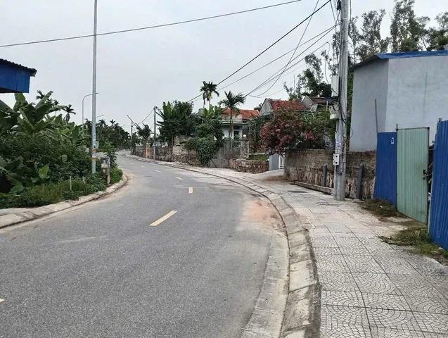 Bán đất 100m² giá 2.25tỷ Hòa Bình  .l/h:076.231.9990 em Thúy