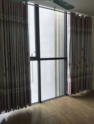 Bán nhà Nguyễn Khang (CG) 44m, 6 tầng, mt 3,5m, giá 18,9 Tỷ