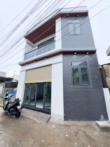 BÁN NHÀ 1 TRÊT 1LÀU giá rẻ