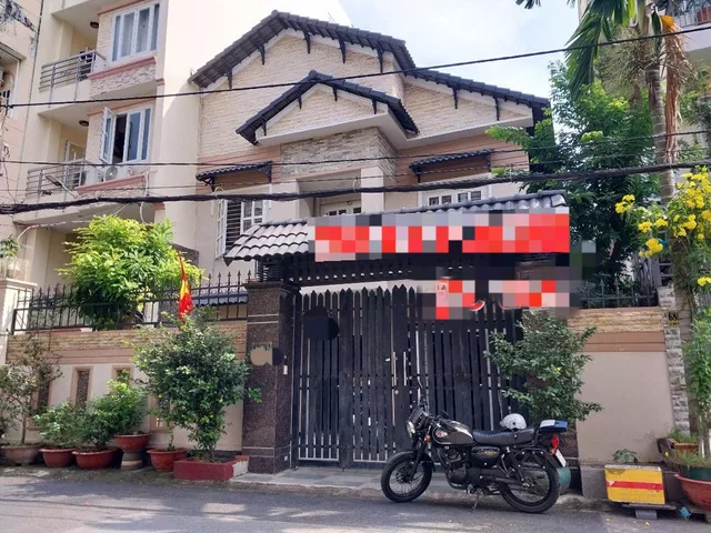 Bán Biệt Thự - DT 210m² , ngang 10m giá 23.1 tỷ Phường 15 , Gò Vấp.