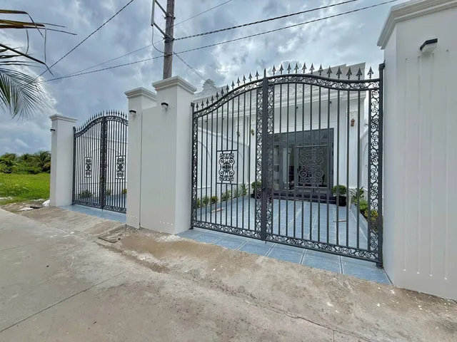 Bán Nhà Uyên Hưng 💥 CHỈ VỚI 300TRIÊỤ - SỞ HỮU NHÀ ĐẸP💥