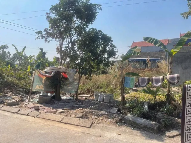 Bán đất 81m² ngang 6,6m . đường quy hoạch cả vỉa hè 6m. giá 3.48 tỷ Phường Thủy Nguyên( Dương Quan). liên hệ 0362558882