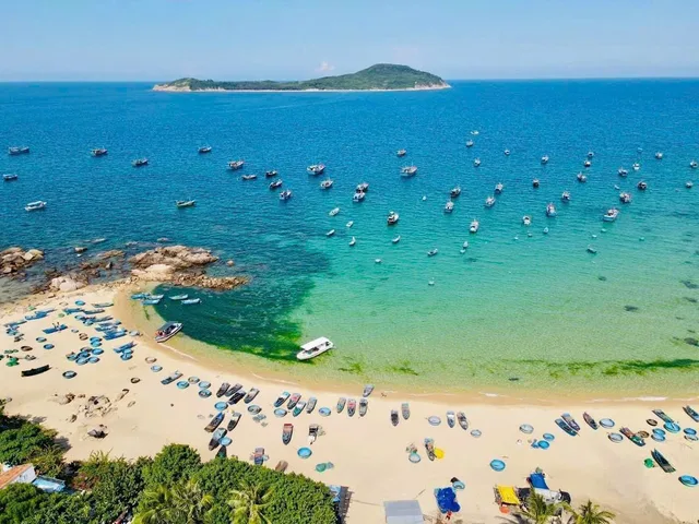 Đấy mặt biển cù lao mái nhà
