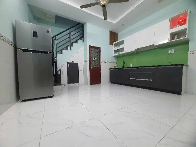 ⭐️ Nhà 3 tầng 20.3m2 – Ni Sư Huỳnh Liên Q10