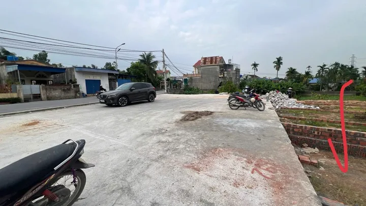 Bán đất 77.5m² ngang 4,1m. mặt đường xã rộng 9m. giá 1.79 tỷ Phường Lưu Kiếm(Kênh Giang). liên hệ 0362558882
