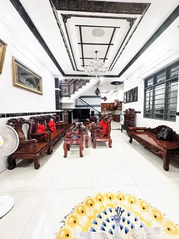 DT: 7,8x16=125m² - 4 Tầng, 125m² full thổ cư ngang 7m giá 16 tỷ tại Phường 9 Quận Gò Vấp